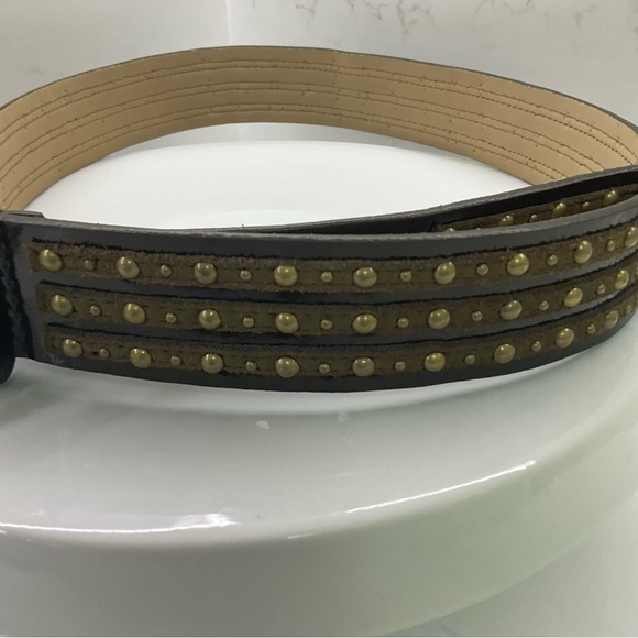 Nine West genuine leather studded belt size medium - Picture 2 of 6